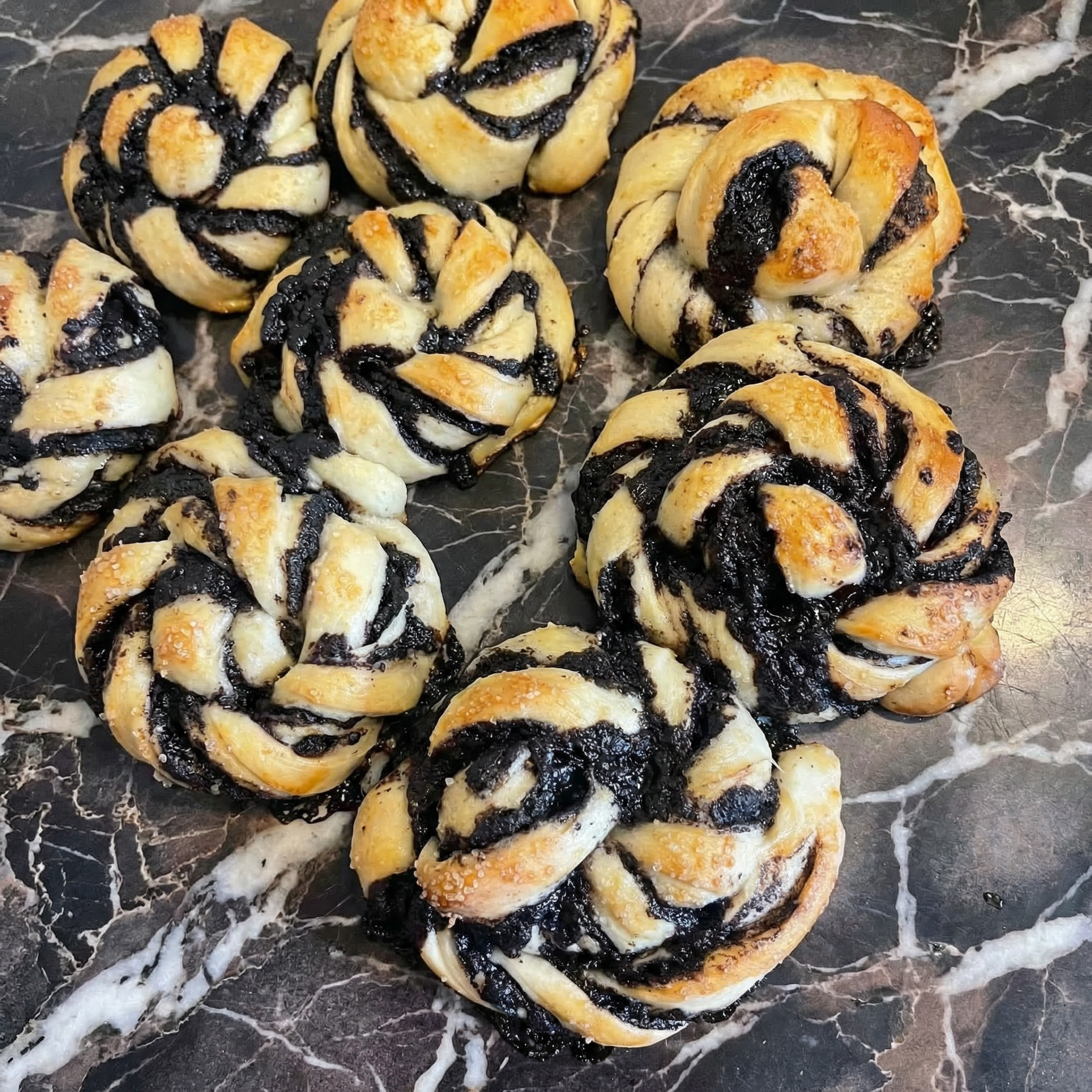 Twisted Chocolate Bliss: How to Make Irresistible Sourdough Chocolate Knots